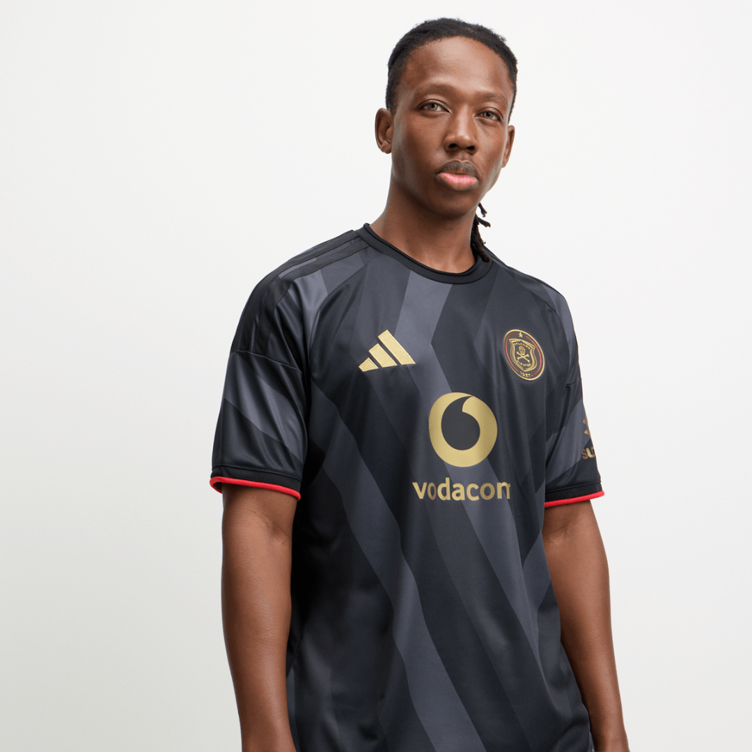 Orlando Pirates Home 26/27 Black/Gold Stadium Jersey
